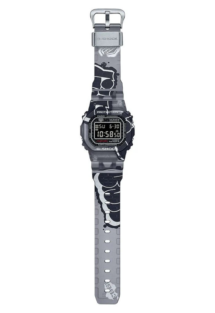 Casio G-Shock (DW5000SS-1) - Image 2