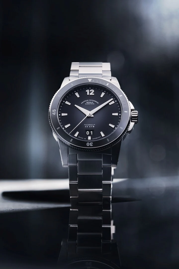 Mühle Glashütte Sportivo Big Date (M1-52-43-MB) - Image 2