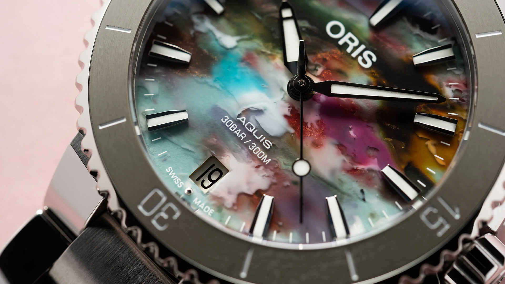 Oris Aquis Date Upcycle (733.7770.4150ST) - Image 4
