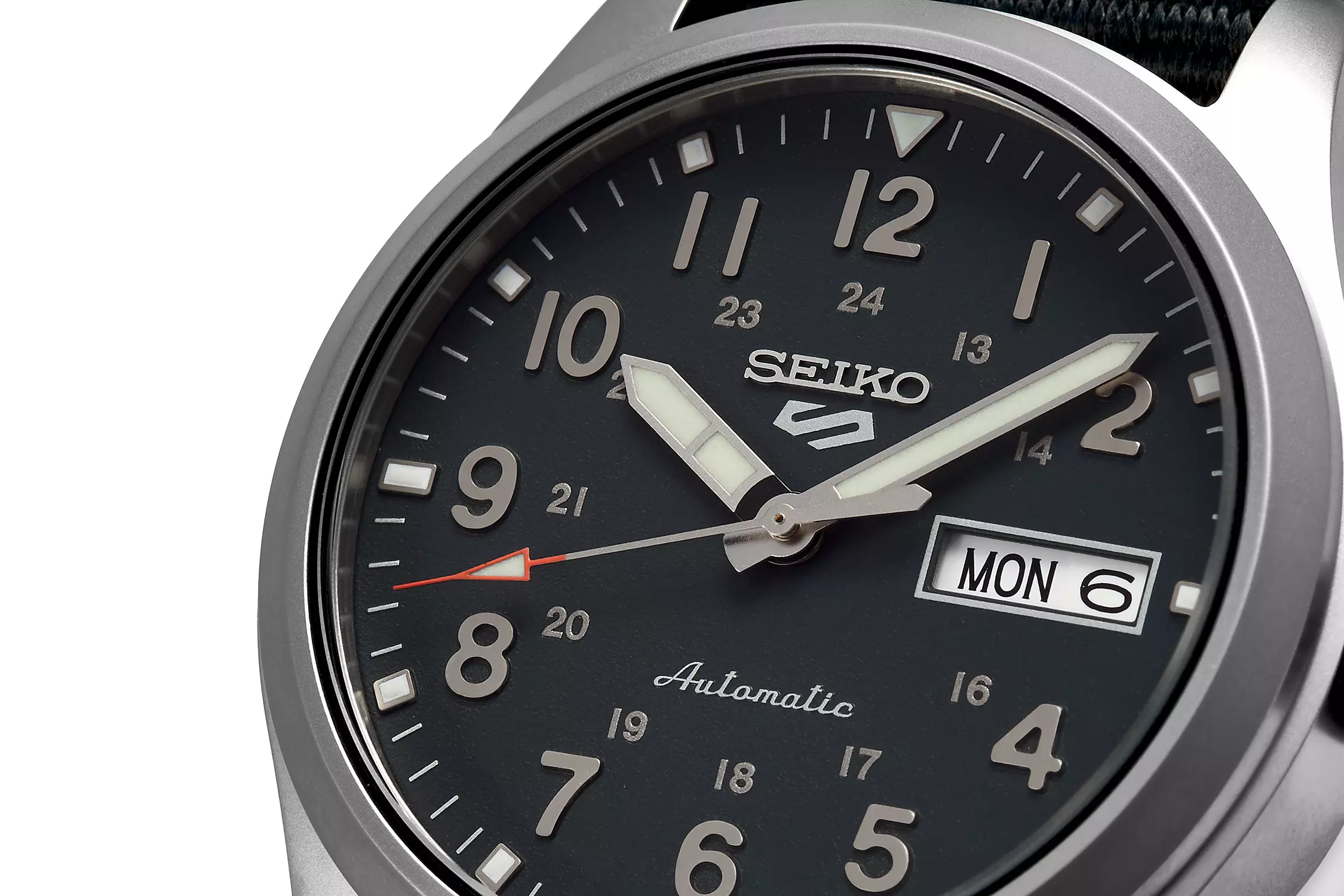 Seiko 5 Sports (SRPG31K1) - Image 3