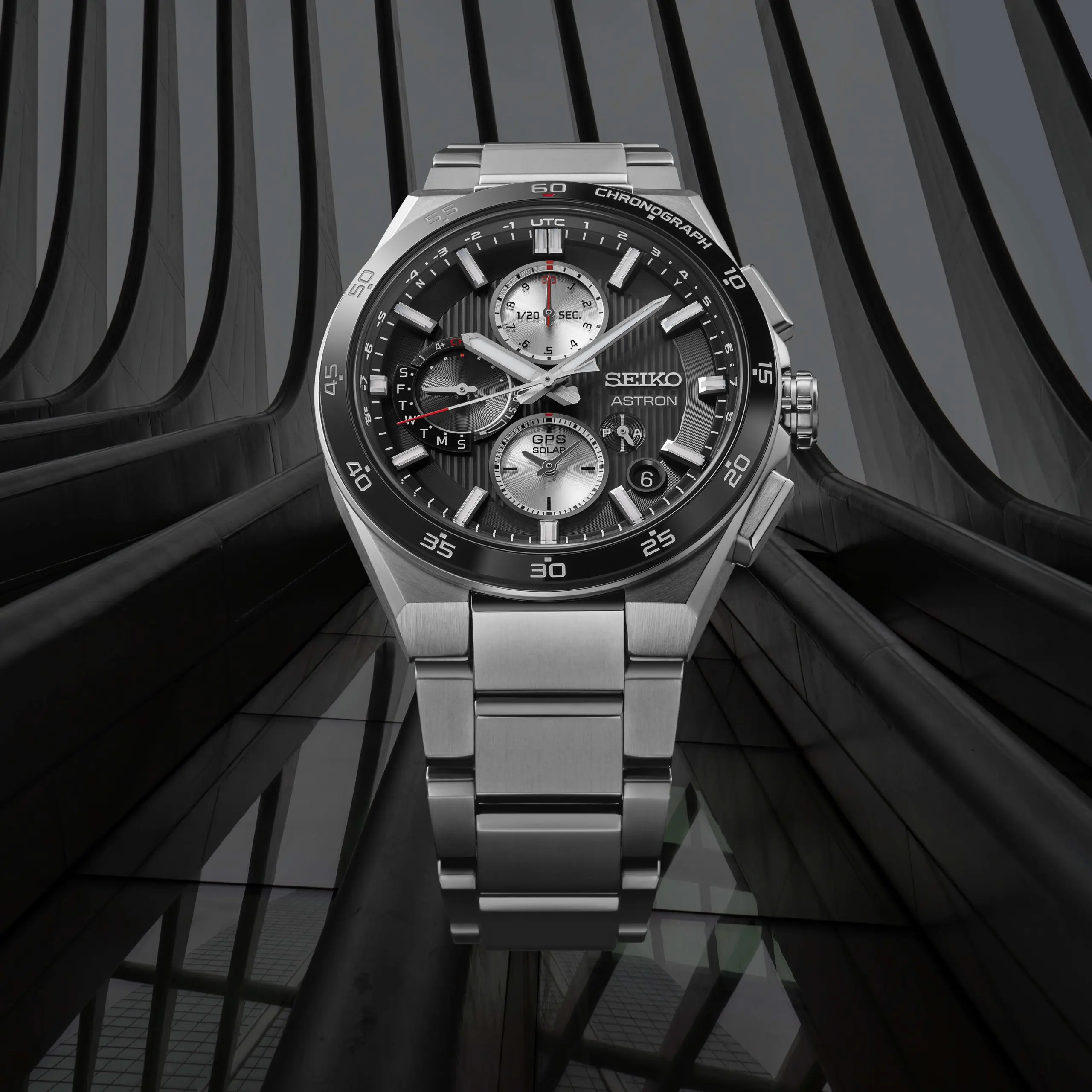 Seiko Astron (SSH151J1) - Image 5