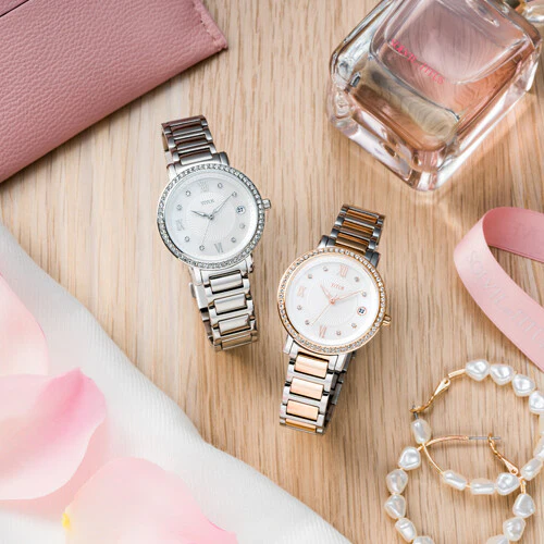 Chandelier 3 Hands Date Quartz Stainless Steel with Ceramic Watch (W06-03191-002) - Image 6